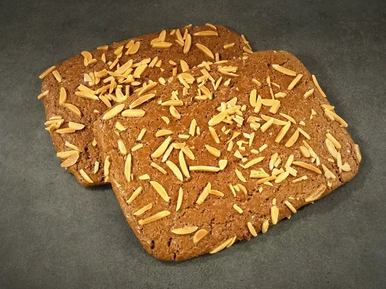 Dikke speculaas amandelen Bakker Casteleijn